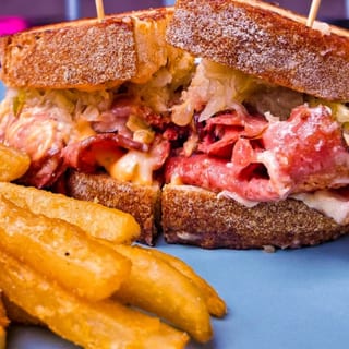 The REUBEN (Served w/ fries)